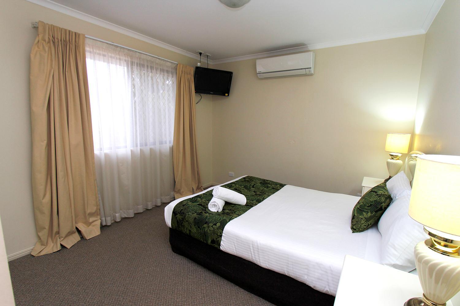 The Palms Motel Chinchilla Luaran gambar