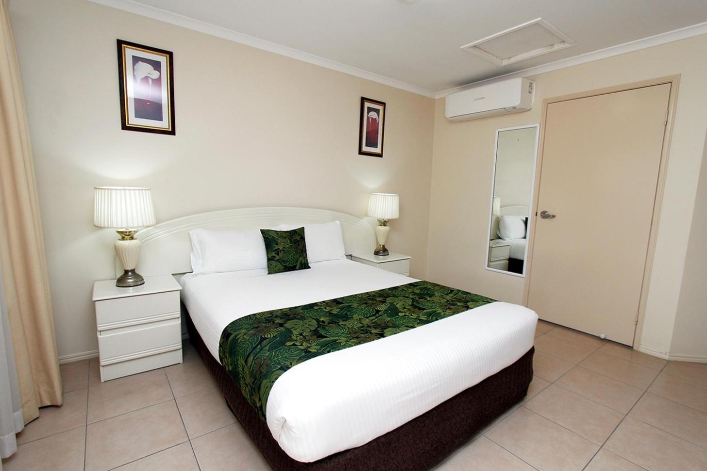 The Palms Motel Chinchilla Luaran gambar
