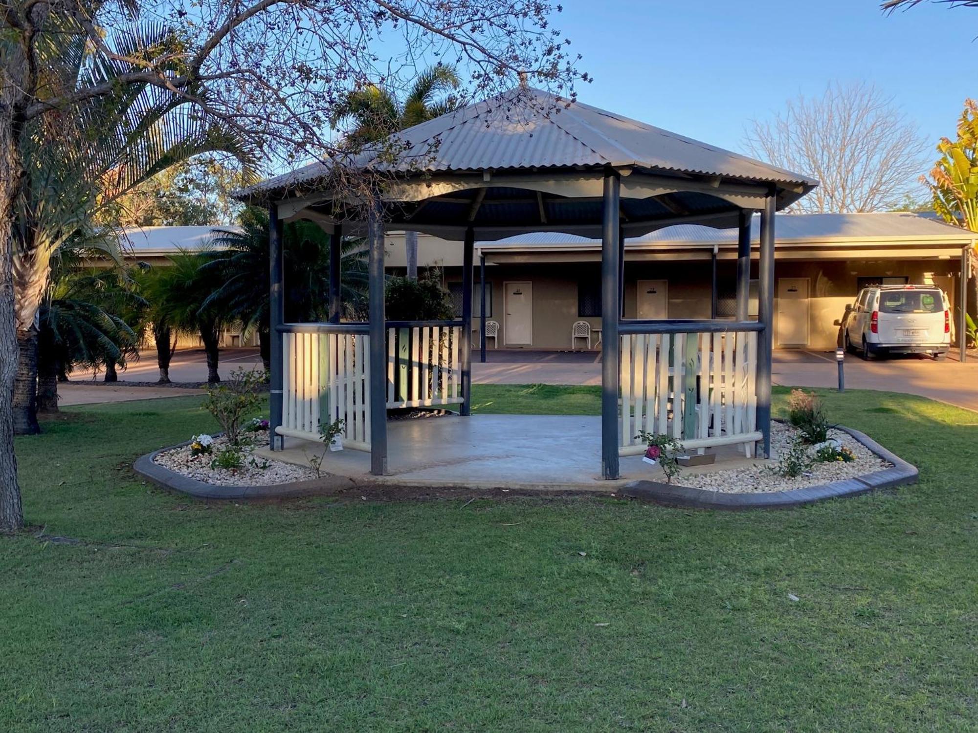 The Palms Motel Chinchilla Luaran gambar