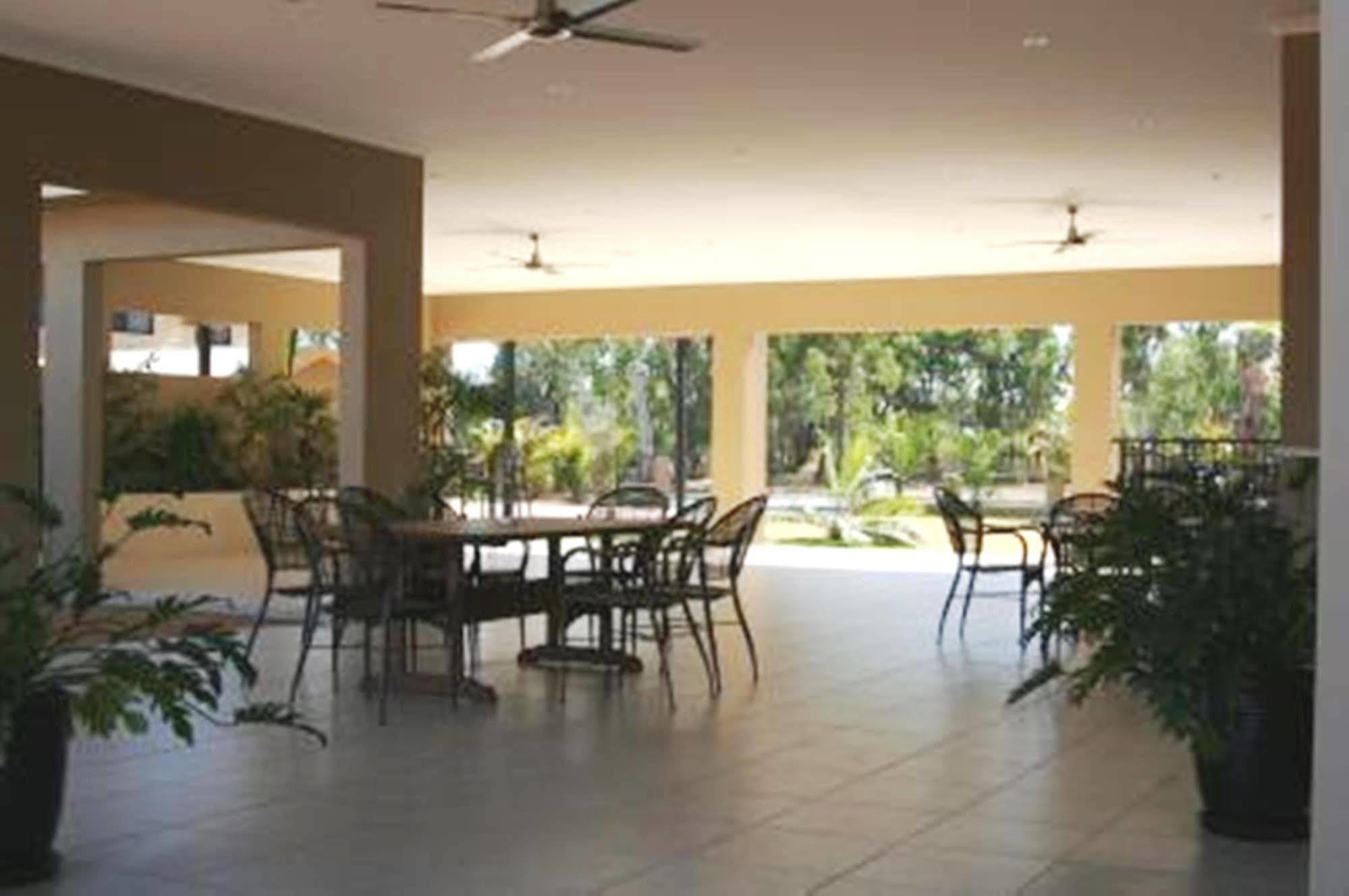 The Palms Motel Chinchilla Luaran gambar